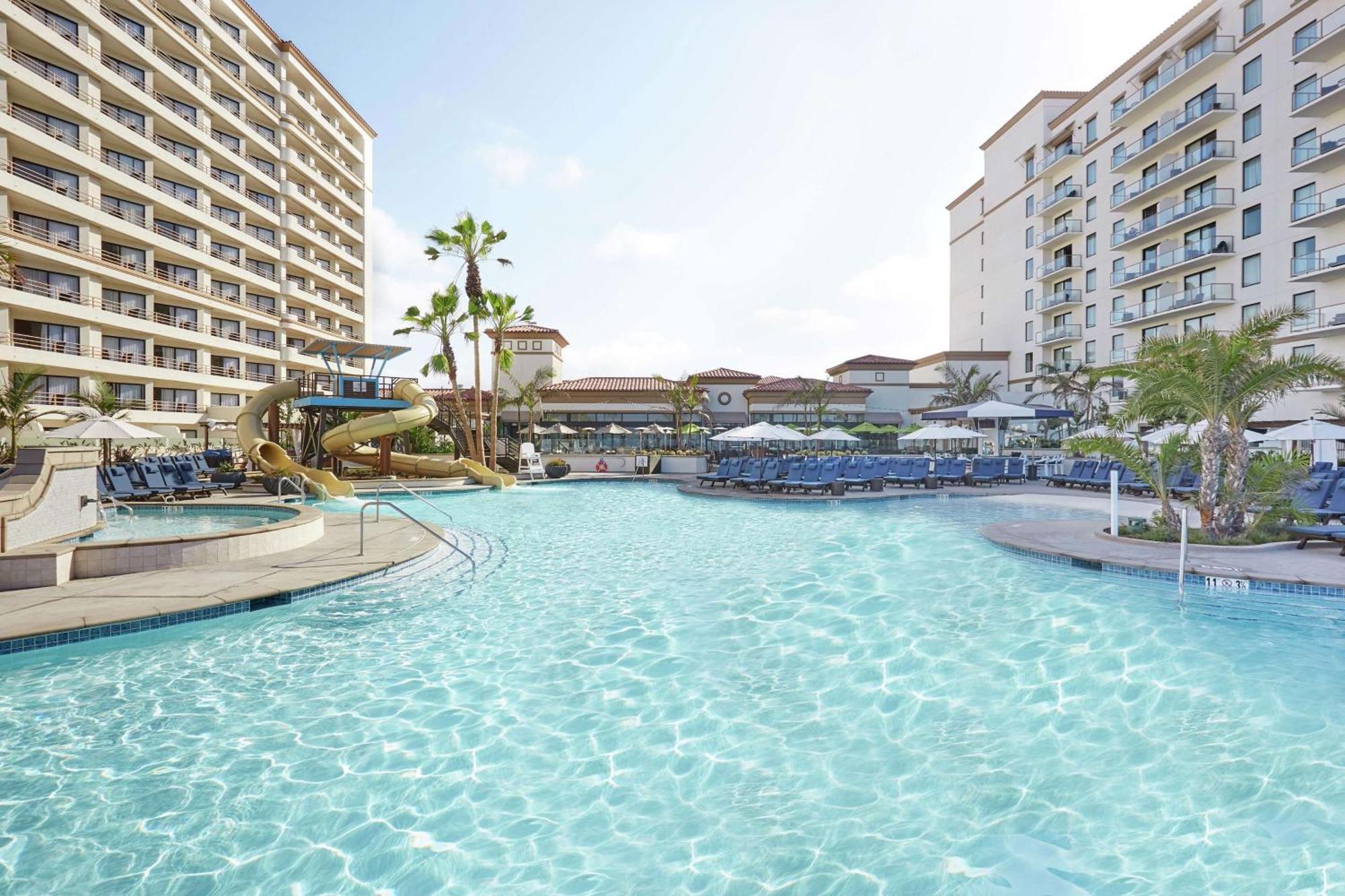 The Waterfront Beach Resort, A Hilton Hotel Хантингтон-Бич Экстерьер фото